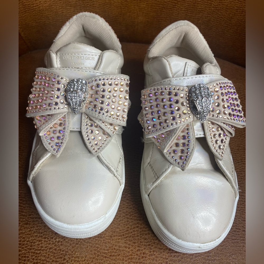 Kurt Geiger Kids Cream Sneakers with Sparkling Bow